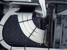 Load image into Gallery viewer, DAN Cases C4-SFX 24 Pin Paracord Custom Sleeved Cable